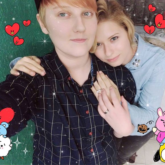 Meet your Posher, Mallori - Picture 1 of 1